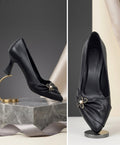 İnci Çiçek Detaylı Siyah Stiletto – Midnight Elegance