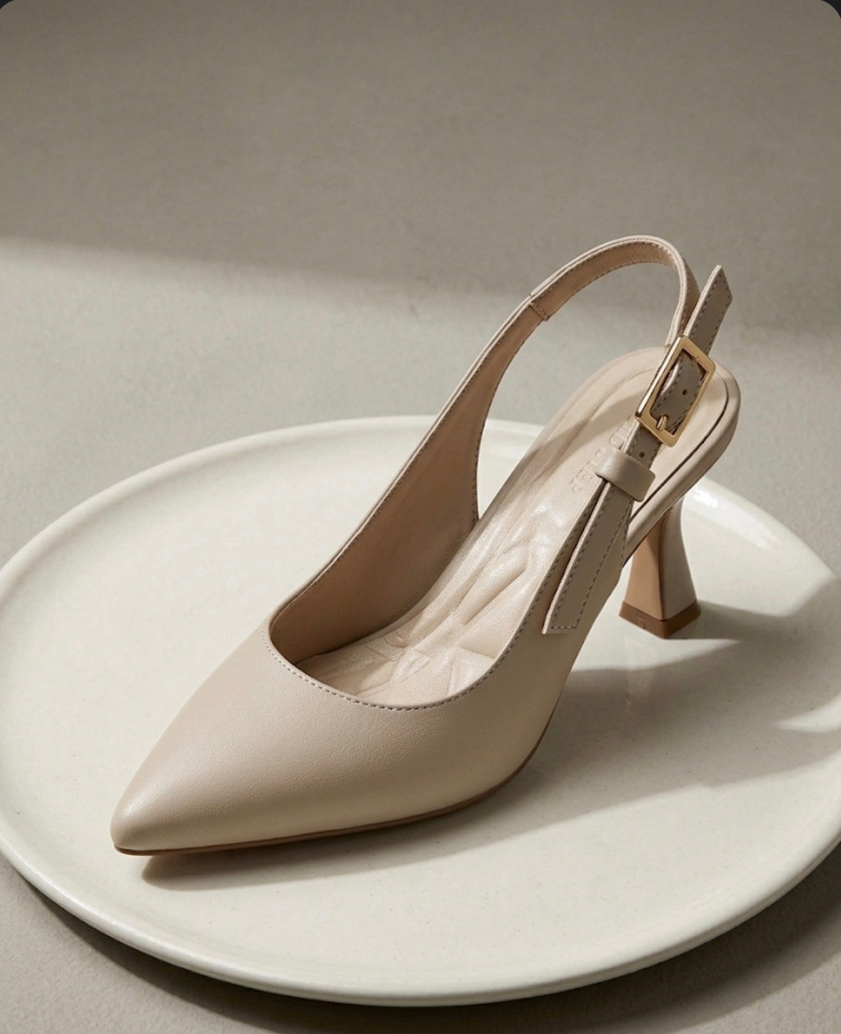 Krem İnce Stiletto Topuklu Slingback