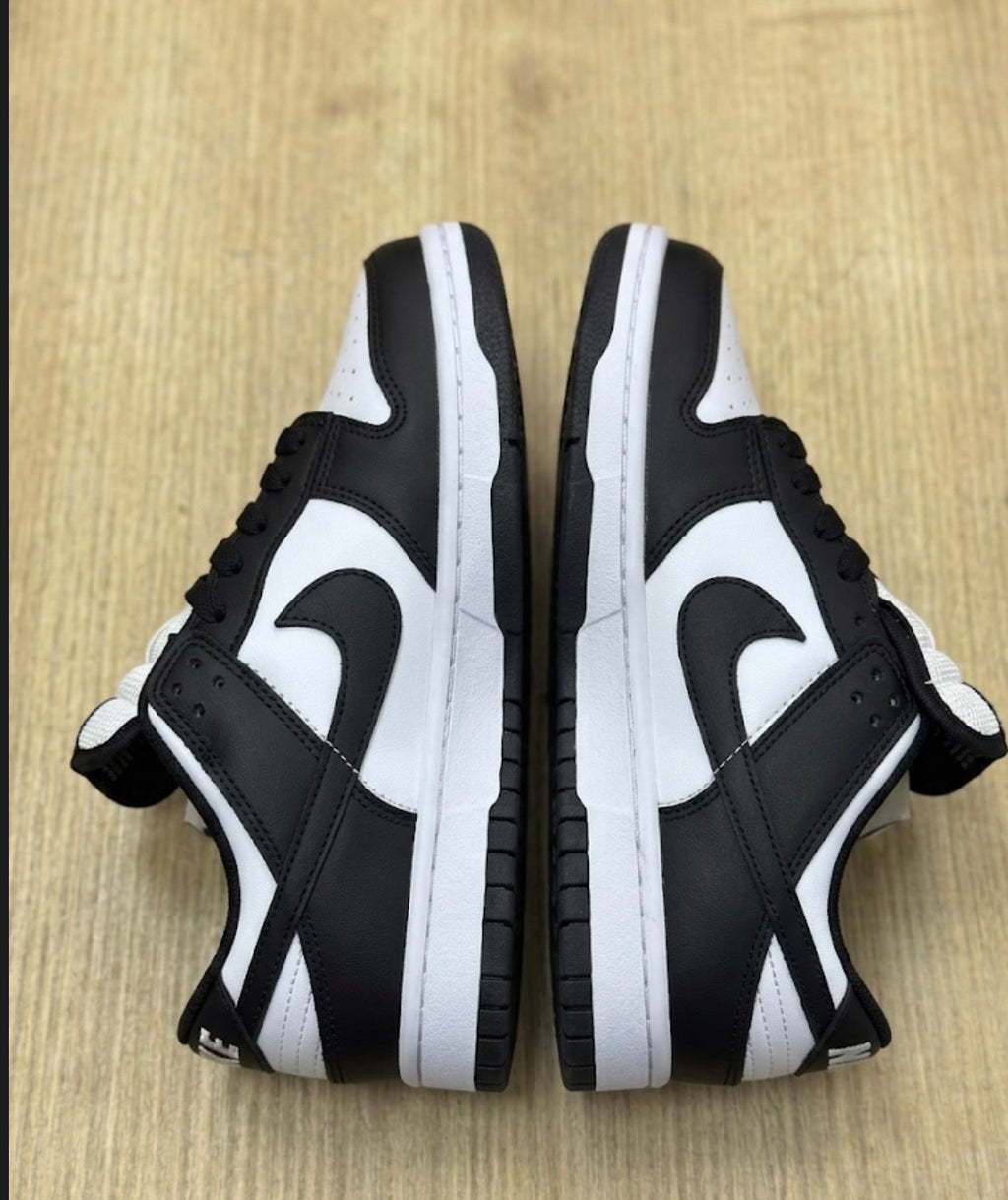 Nike Dunk Low Panda