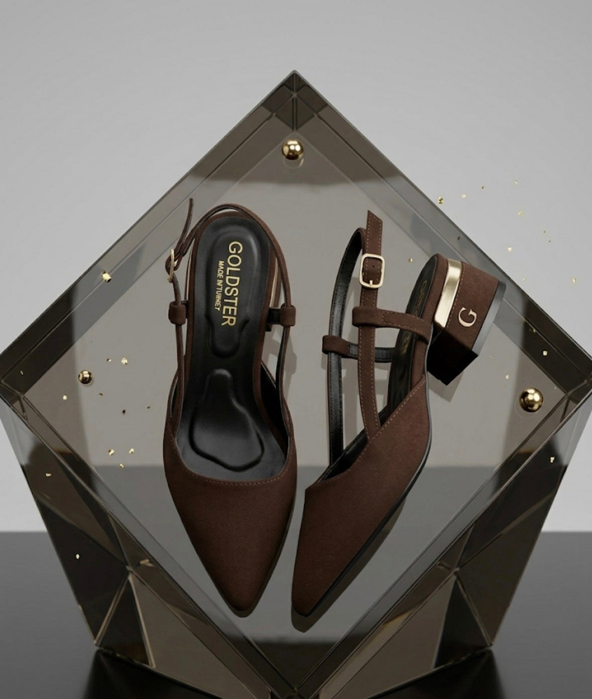 Kahverengi Süet Altın G Logo Detaylı Alçak Topuklu Slingback