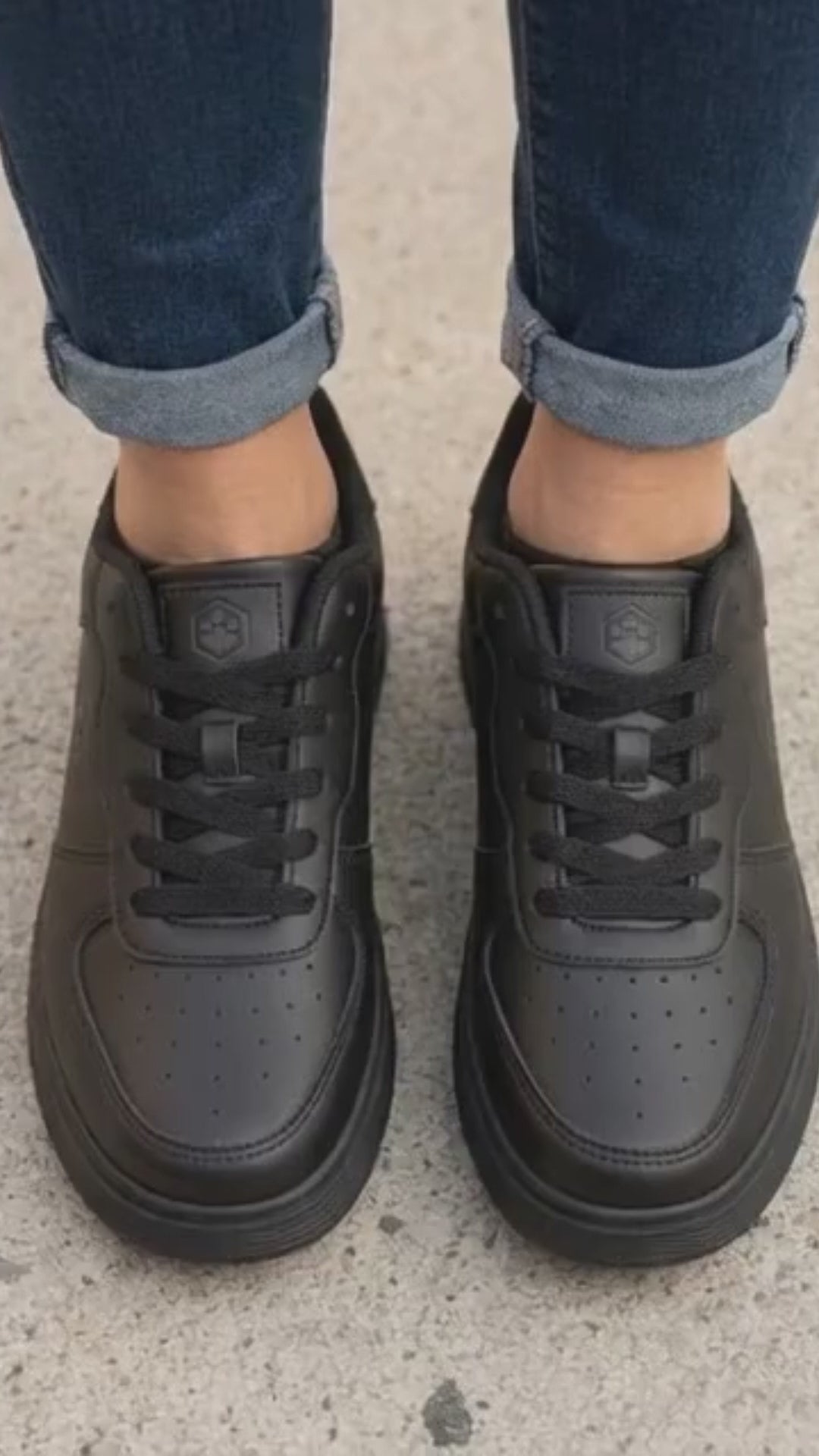 Bayan Spor Ayakkabı – Siyah Sneaker