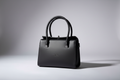 Siyah Tote Çanta – Minimalist & Sofistike Tasarım